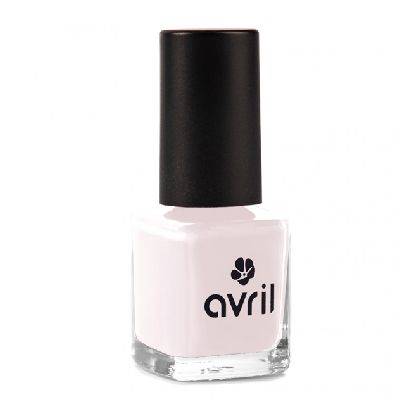 Vernis à ongles lait de rose n